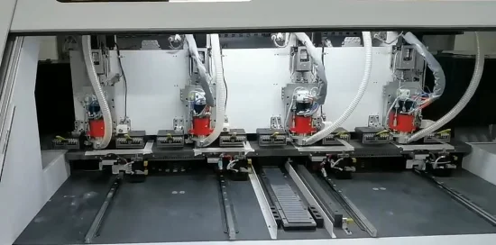 Venda quente de quatro fusos CNC PCB máquina de perfuração e roteamento